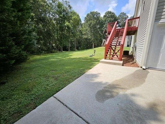 Photo - 197 Meadow Spring Ct
