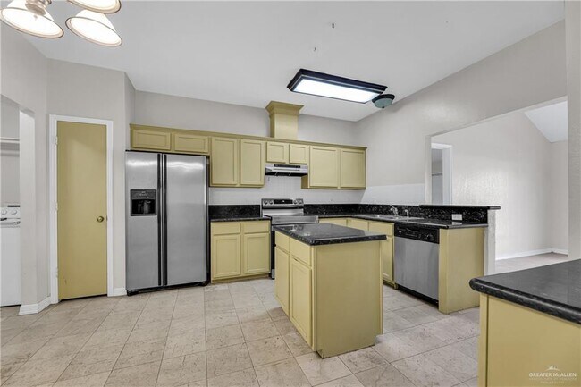 Photo - 18 Granite Ave