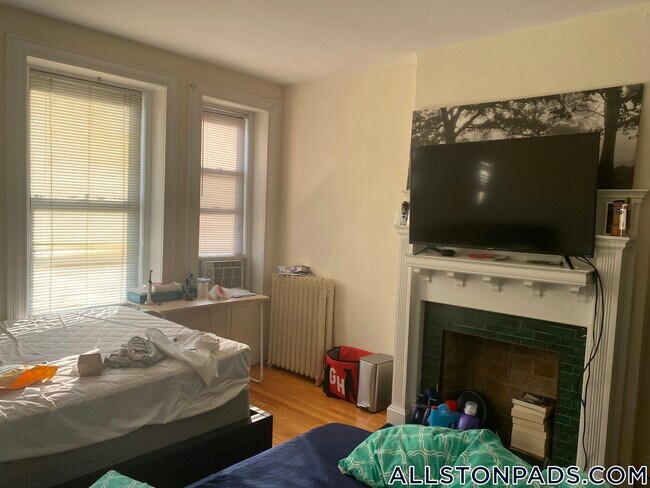 Photo - 100 Linden St Unit 3