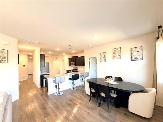 Photo - 7212 Seton Pl