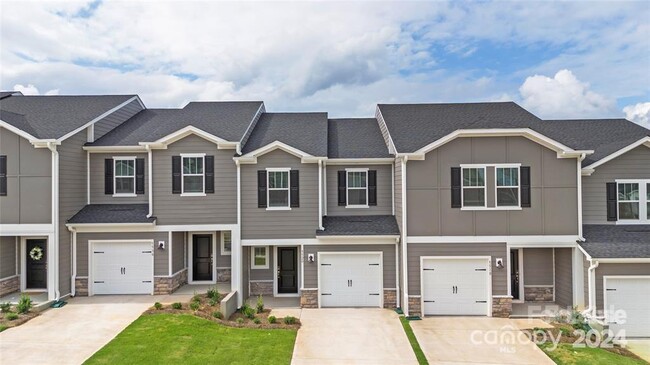 Photo - 5240 Brailey Cir Townhome