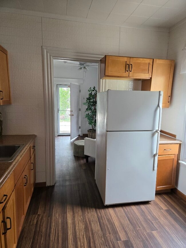 Photo - 1965 Coltman Rd Unit First floor