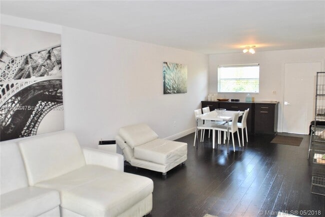 Photo - 61 Collins Ave Unit 402