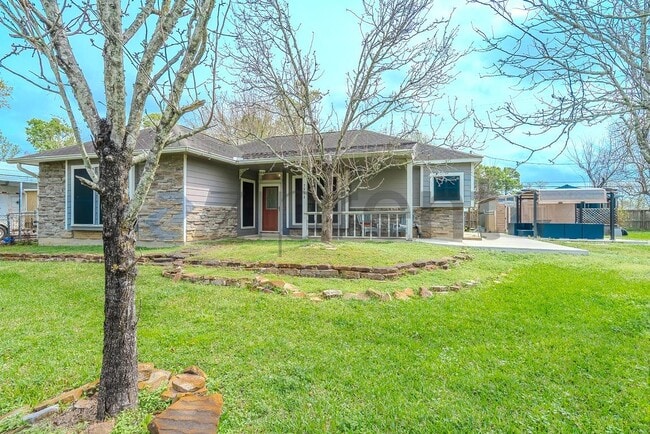 Building Photo - 7934 Round Rock Dr