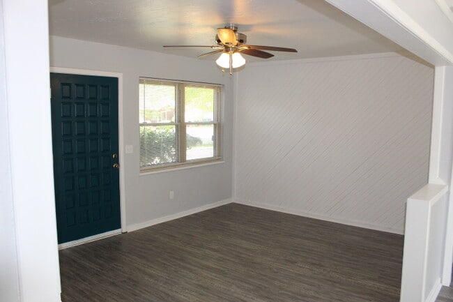 Photo - 3828 NW 29th St