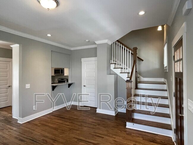 Photo - 1625 25th Ave N Unidad A