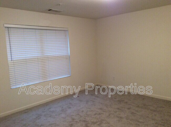 Photo - 2013 Millstream Hollow