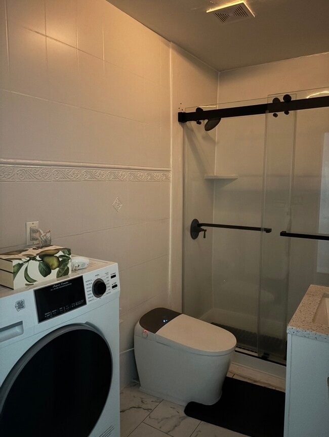 Photo - 25 Gelston Ave