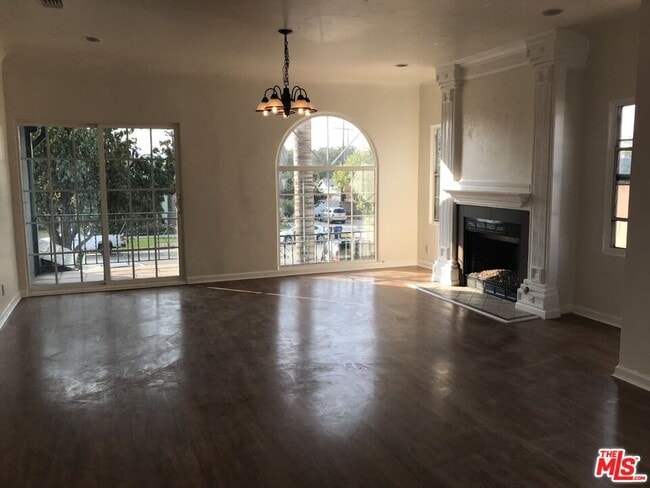 Photo - 1732 Hauser Blvd
