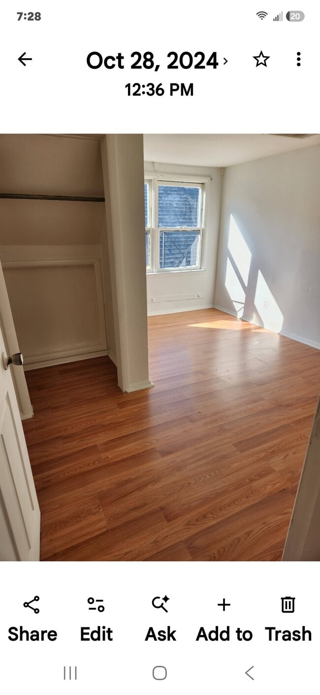 Photo - 13 Grove Pl Unit Apt 3 Rear