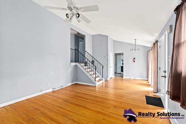 Photo - 706 Heston Rd