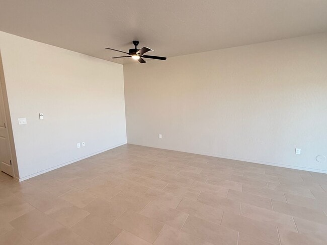 Photo - New Home Metro Verde