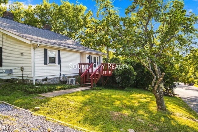 4001 Dakota Ave Unit 1