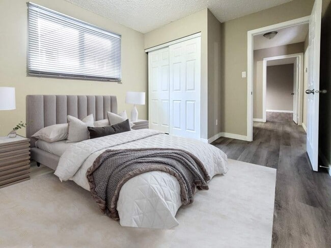 Mainstreet 1320 - Mainstreet 1320