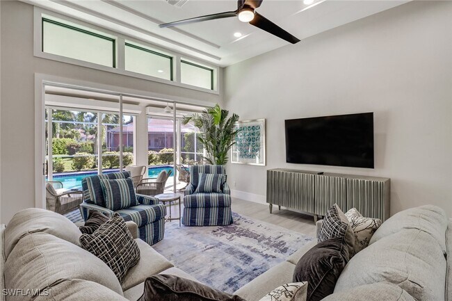 Photo - 28070 Winthrop Cir