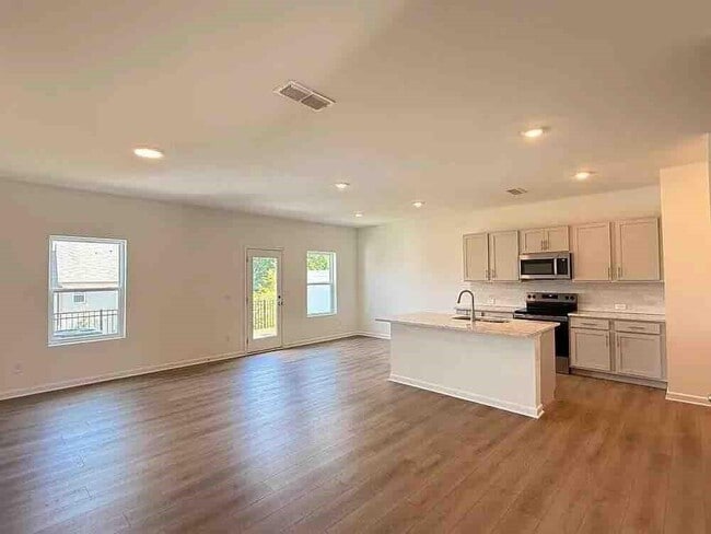Photo - 6761 Armonia Dr