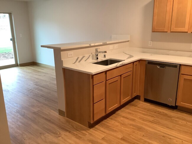 Photo - 1300 Telegraph Rd Unit A107