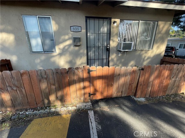 Photo - 935 E Rte 66