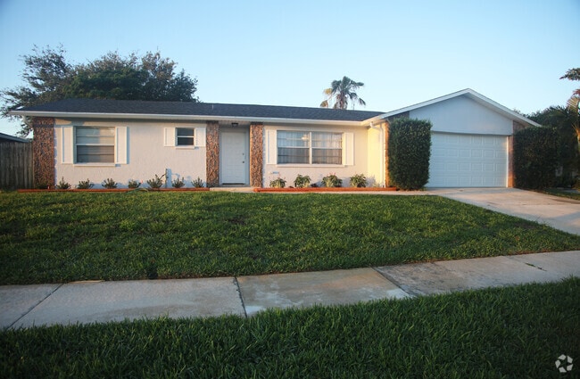Building Photo - 1503 Spring Dr Rental