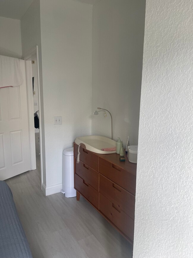 Photo - 860 N Orange Ave