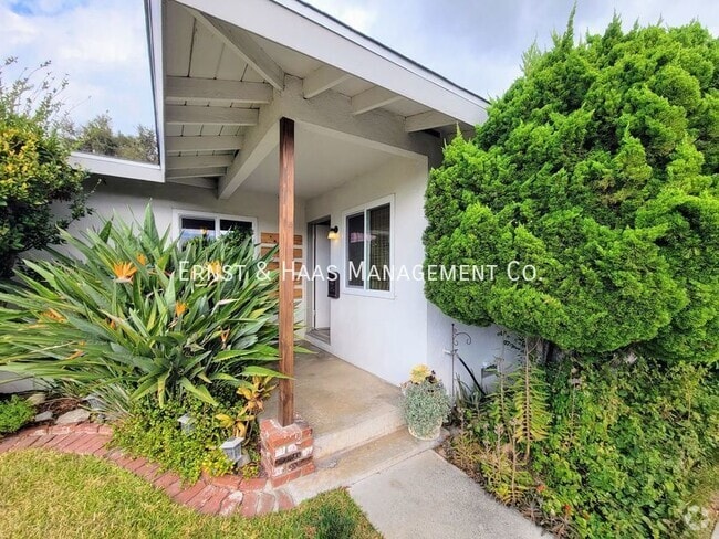 Building Photo - 12792 Hazel Ave Unit C Rental