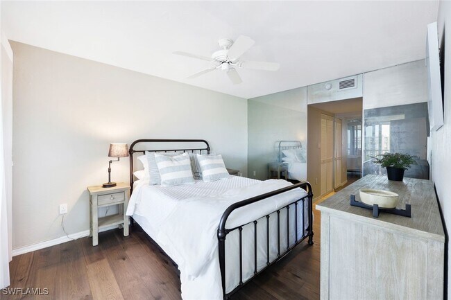 Photo - 5501 Heron Point Dr Unit 1203