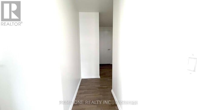 Photo - 1 Bloor St E Unit 1704