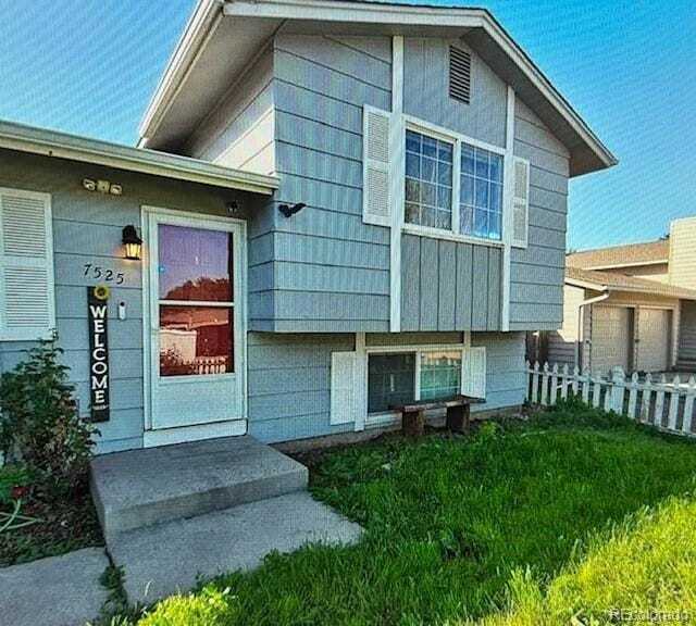 7525 Vineland Trail