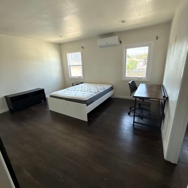 Photo - 1325 S Fremont Ave