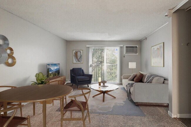 Photo - Hillcrest Place Apartments