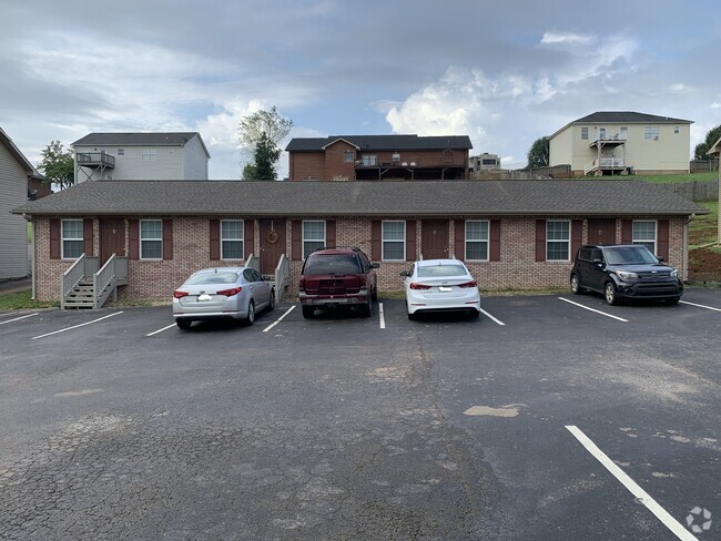 Building Photo - 547 S Old Sevierville Pike Unit 1 Rental