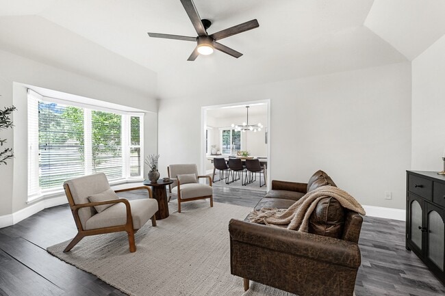 Photo - 25418 Tuckahoe Ln