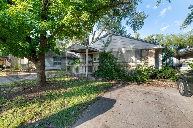 Photo - 1763 N Woodrow Ct