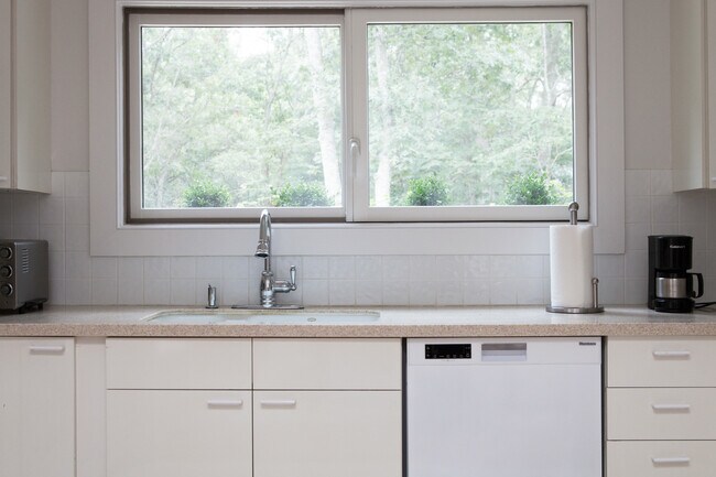 Photo - 20 Renees Way