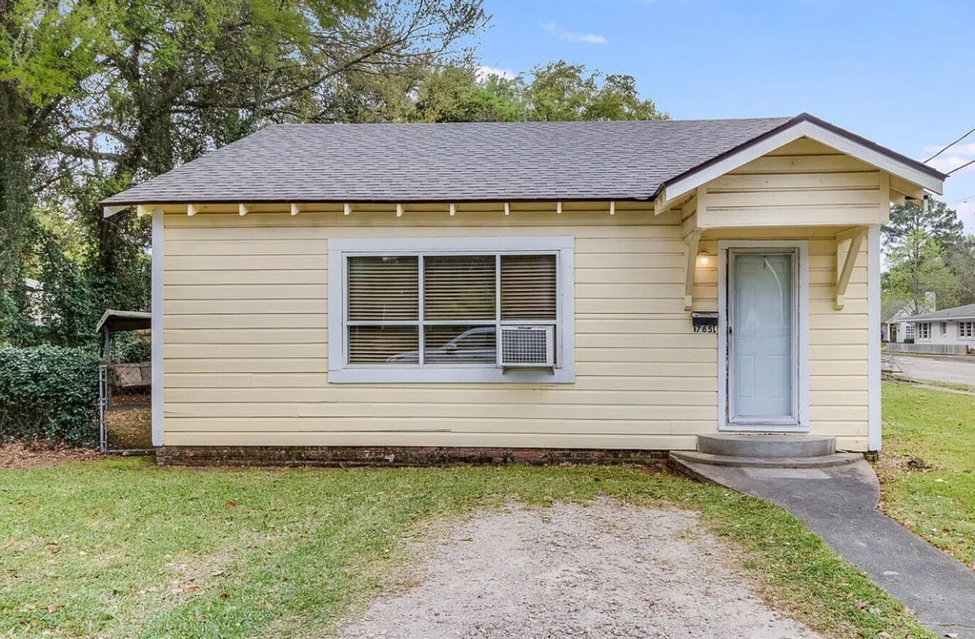 Adorable 1 bed, 1 bath Home Available in t... - Adorable 1 bed, 1 bath Home Available in t...