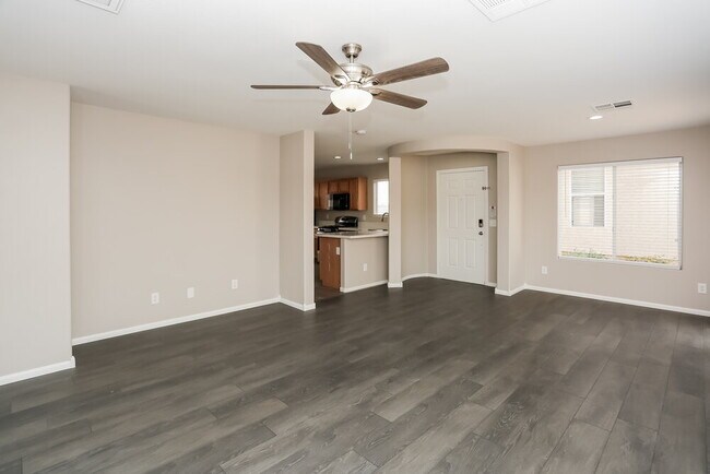 Photo - 8648 Water Bucket Ave