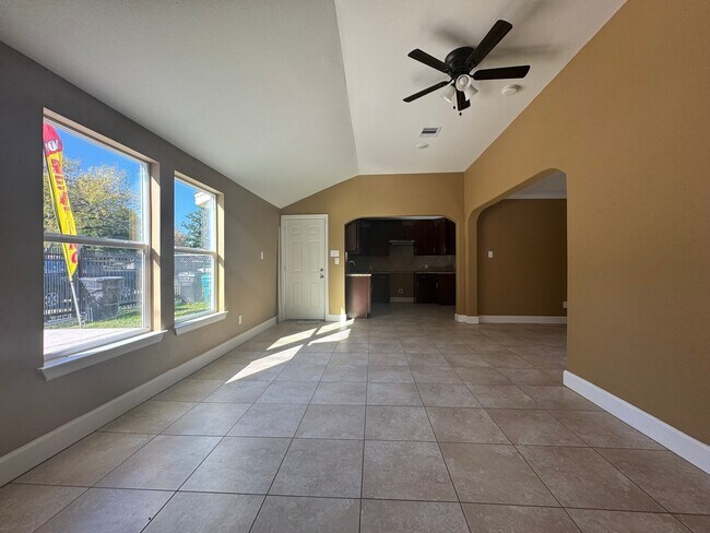 Photo - 702 Majorca Dr