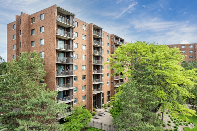 Photo - One Bloomingdale Place