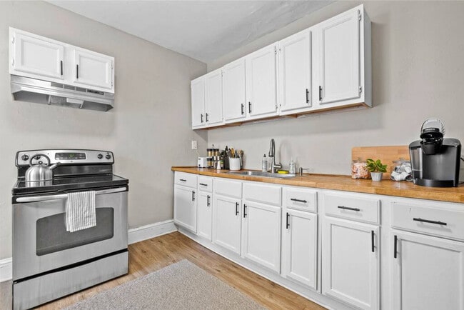 Photo - 2906 Chestnut St Unit ID1328007P