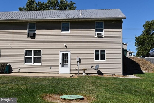 Building Photo - 9130 Letzburg Rd Rental
