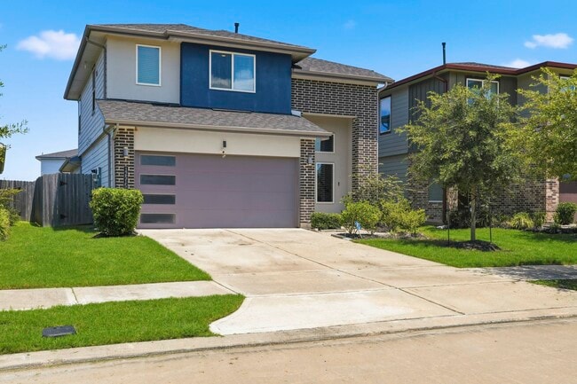 Building Photo - 12515 Newport Arch Ln