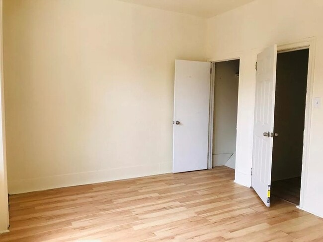 Photo - 2338 N Park Ave Unidad 2338 N Park Ave #2