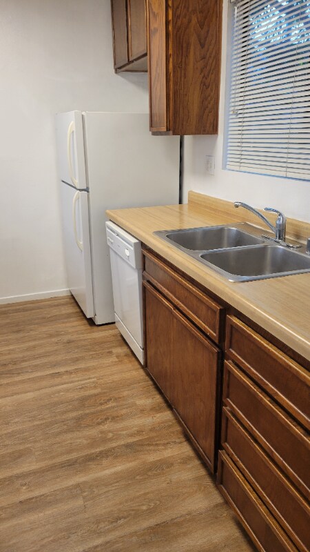 Photo - 1533 El Tigre Ct Unit G