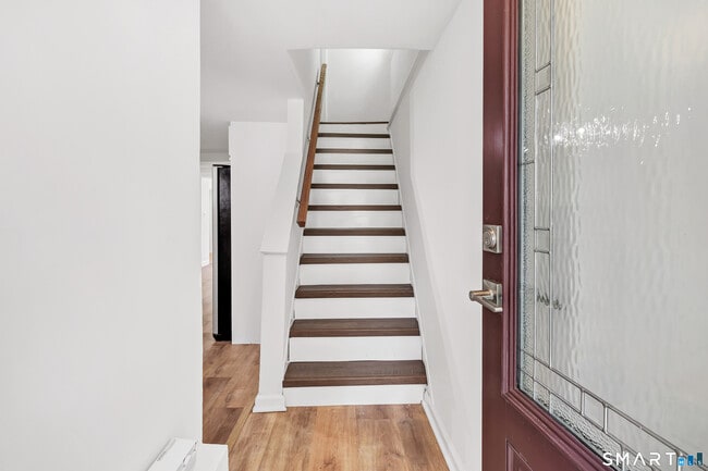 41 Frisbie St