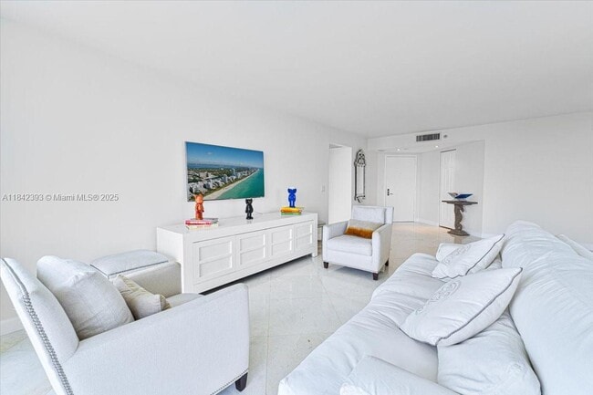 Photo - 3500 Mystic Pointe Dr Unit 2101