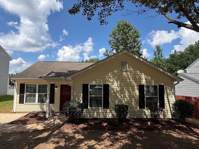 Building Photo - 404 Kingville Dr