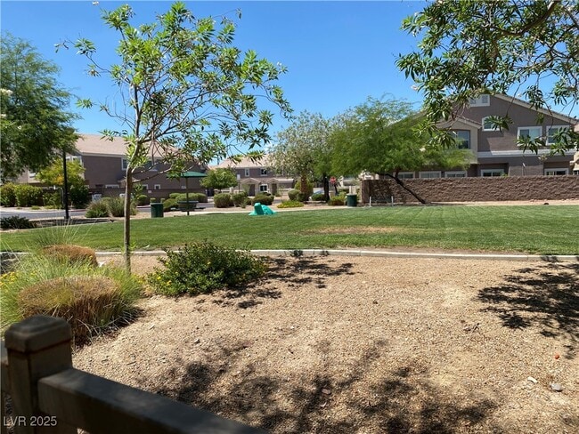 Building Photo - 4821 Longshot Dr