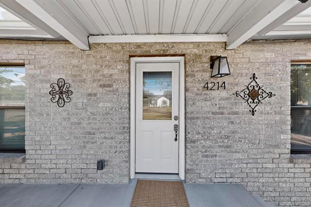 Photo - 4214 Falls Dr