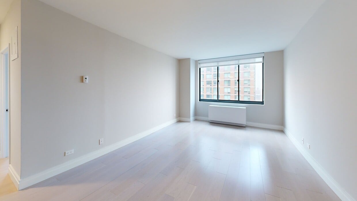 Photo - Normandie Court Apartments