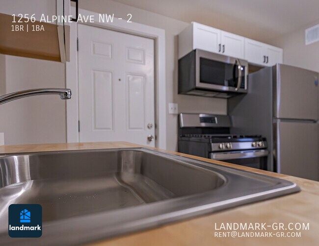 Photo - 1256 Alpine Ave NW Unit 2